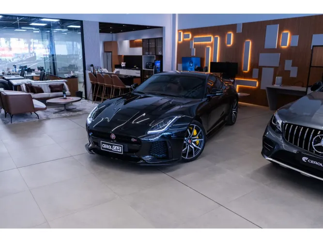Jaguar F-Type SVR AWD Supercharged Coupe 5.0 V8 2017