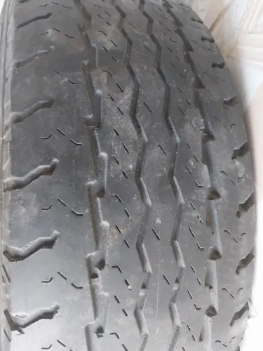 Pneus semi novos cargo14