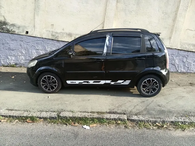 Fiat Idea Essence 1.6 Flex 16V 5P 2013