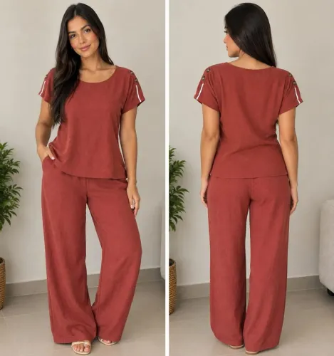Conjunto calça e blusa