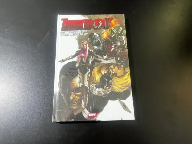 Thunderbolts por Warren Ellis e Mike Deodato jr. (Volume 1)