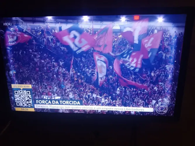 Vende - se Televisão