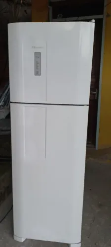 Geladeira Electrolux frost free 370 litros 110v