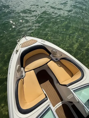 Lancha Ventura 19,5 pés comfort nova