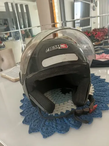 Capacete pra moto