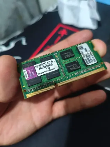 Vendo Memória RAM DDR3 4GB Kingston para Notebook