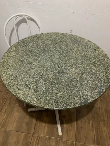 Vendo mesa redonda
