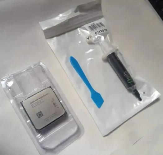 Processador AMD A10 5700K, FM2 clok de 3.4GHz a 4.0GHz e Pasta Térmica.