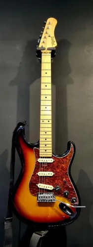 GUITARRA TAGIMA T635 NEW CLASSIC STRATOCASTER SUNBURST TUNADA