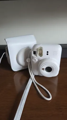 Camera fuji Instax Mini 12 (polaroid)