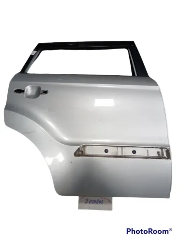Porta Traseira Direita S/acessórios Kia Soul 1.6 2010 / 2011 Traseira Direita Cinza