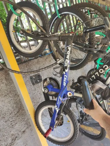 Bicicleta Caloi aro 16
