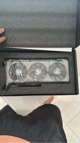 Placa de vídeo Rx7600 Triple Fan XFX