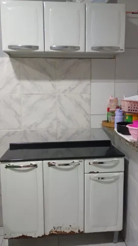 Armário usado