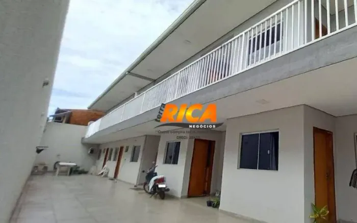 Apartamento Térreo com Suíte Próximo à Av. Jatuarana Conforto e Praticidade!