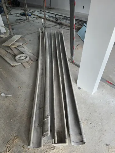 Calha de plástico 100mml