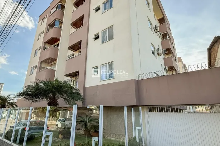 Apartamento em Jardim Cidade de Florianópolis - São José, SC