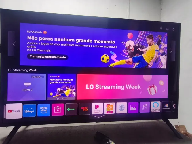 Tv LG 50" 4k UHF - controle Magic link