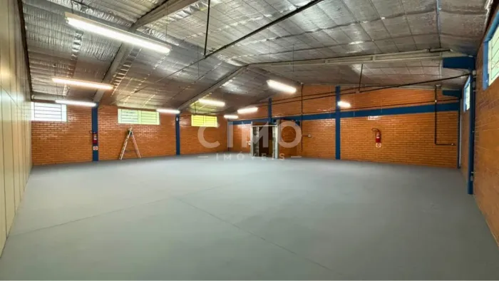 Galpão Comercial para locação na Ponta Aguda em Blumenau - 600 m²
