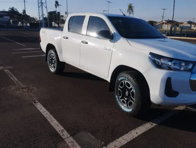 Toyota Hilux CD 4X4 2.8 Diesel Mec. 2024