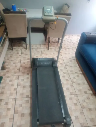Esteira elétrica dobrável Caloi