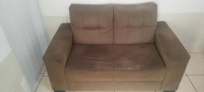 Sofá marrom