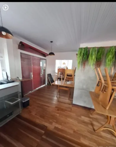 Vende-se Ponto Completo de Restaurante 