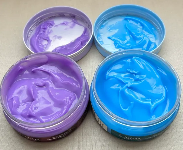 Lupa e máscara facial 