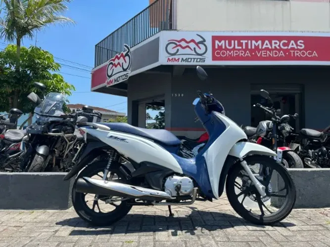 Taxa 0,99% ao mês, em até 21x no cartão de crédito! HONDA / BIZ 125 - 2022