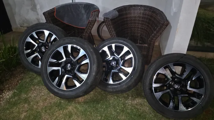 Rodas sw4 diamond aro 20 originais com pneus meia vida