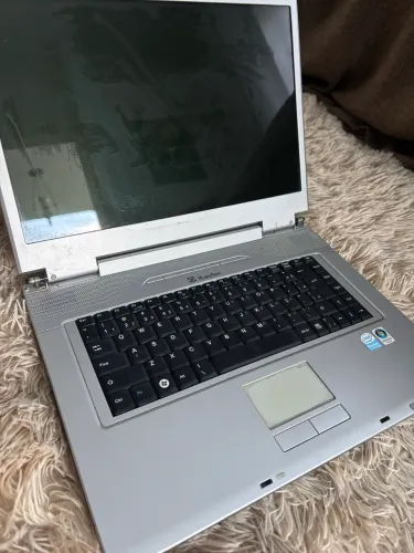 Notebook Itautec infoway W7645