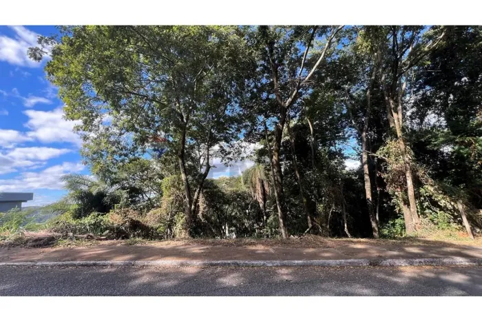 Lote no Condomínio Veredas das Gerais