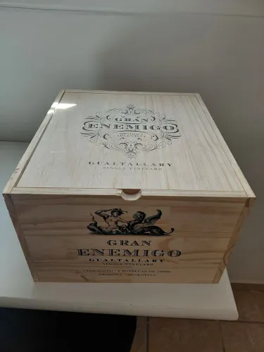 Caixa de Madeira para Vinhos