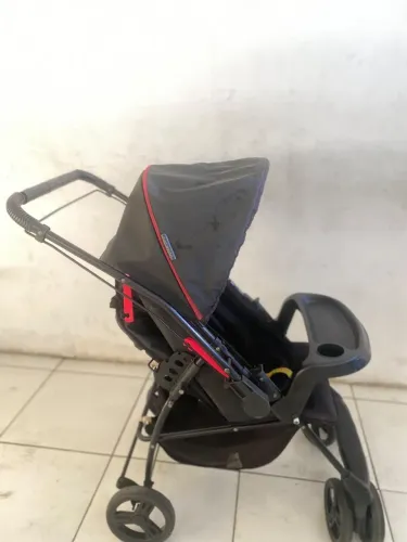 Carrinho de bebê galzerano