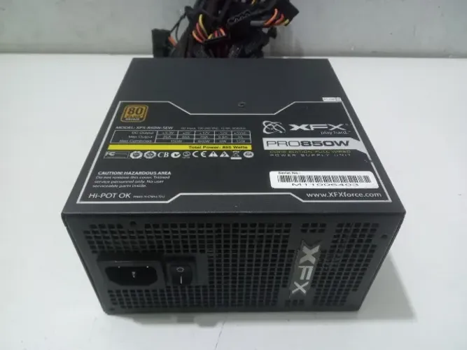 Fonte real XFX PRO 850W 80 plus bronze