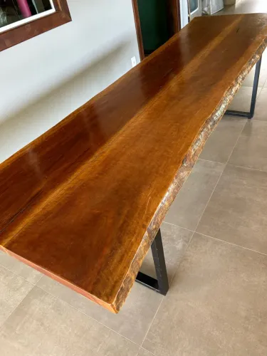 Mesa madeira maciça