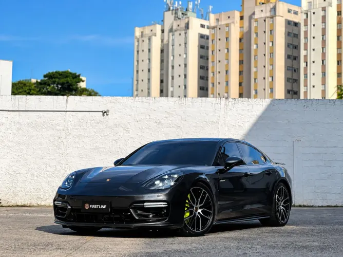Porsche Panamera Turbo 4.0 (híbrido) 2021