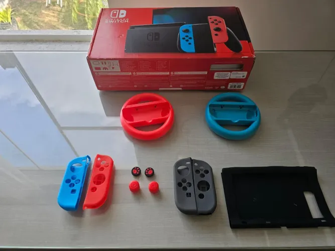 Nintendo Switch Debloqueado 128gb acessórios mario kart vem com jogos já instalados