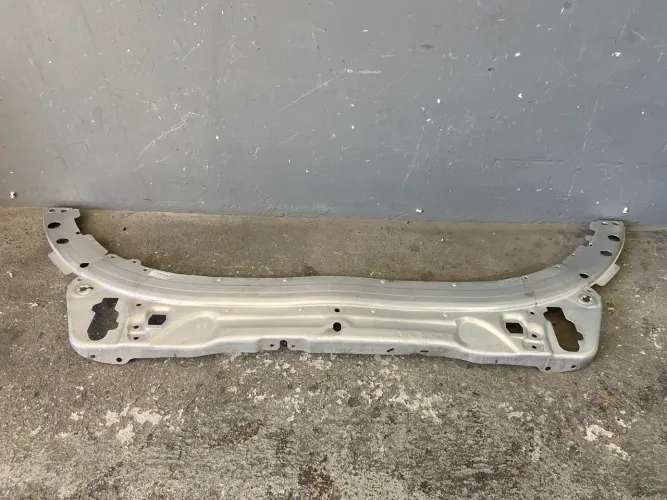 Painel Frontal Superior Mercedes C180 C200 2015 Á 2021  Original 