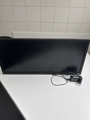 Monitor LG 26" Ultrawide 26wq500