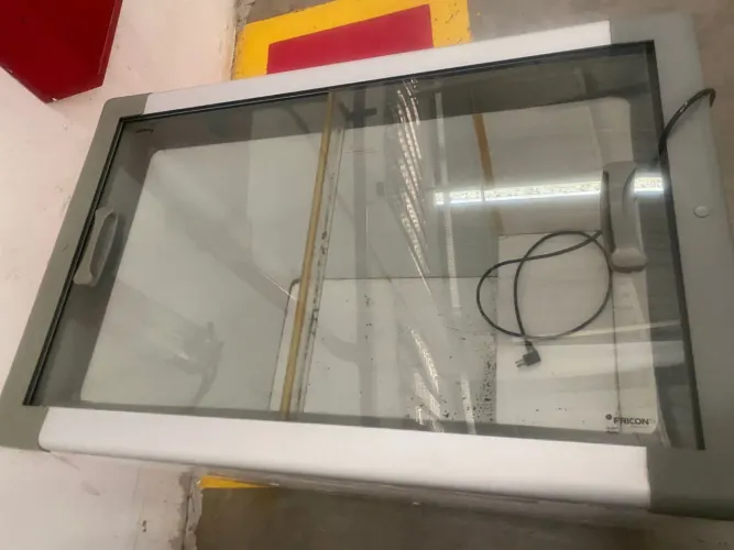Freezer horizontal (tampa de vidro deslizante)