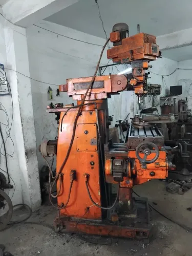 Fresadora ferramenteira combinada