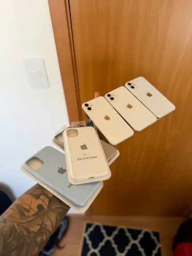 iPhone 1164 gb