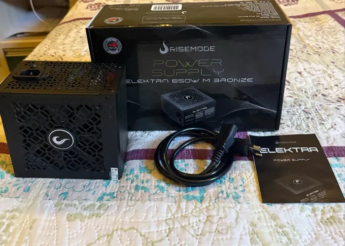 Fonte Rise Mode Elektra 650W