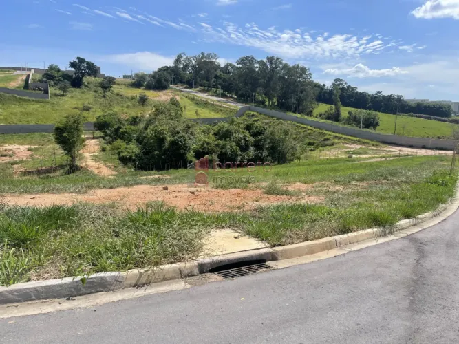 TERRENO À VENDA NO CONDOMÍNIO RESIDENCIAL LAGO AZUL - JUNDIAÍ/SP