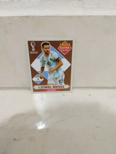 Messi legende bronze