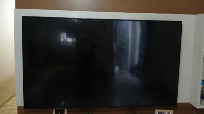 Tv sansung 65 com defeito na tela