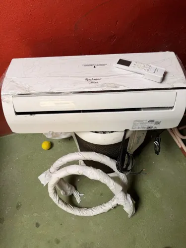 Vendo ar-condicionado split midea 9 mil btus