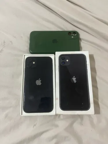 Vendo iPhone11 (128GB)