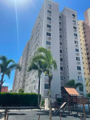 Alugo Apartamento 3 quartos no coração do bairro Nova Parnamirim Av. Abel Cabral.